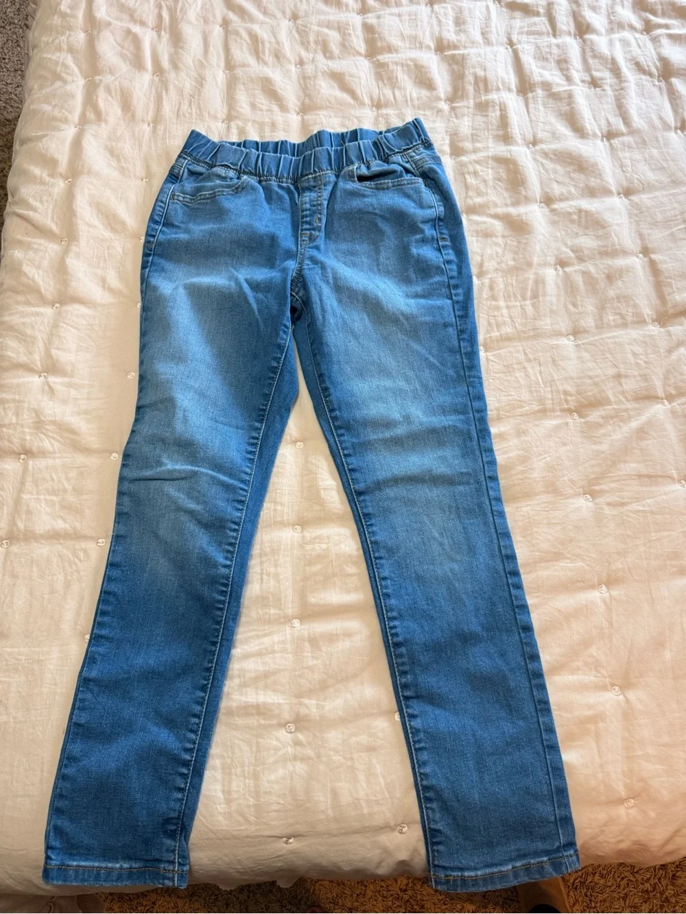 💙Cat & Jack Girls Jeans in Medium Blue Wash Size 12💙